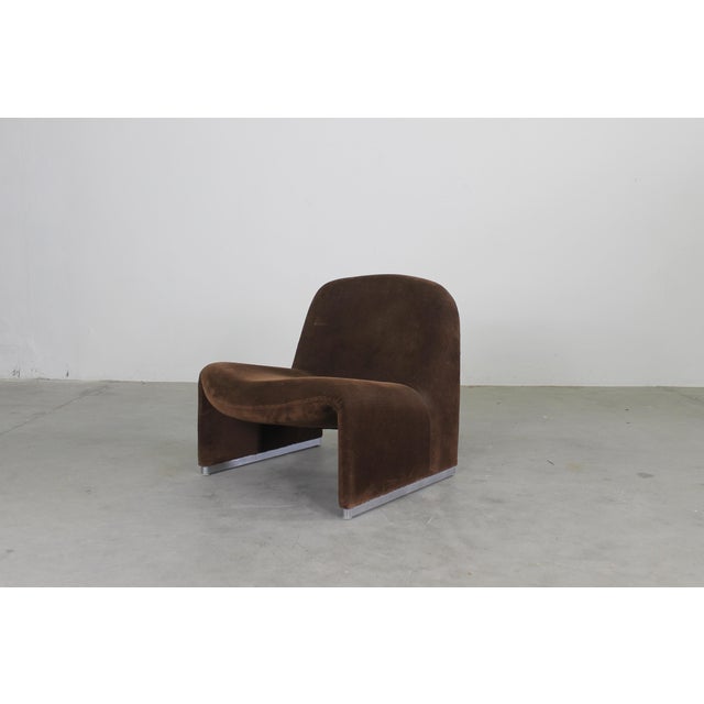 Mid-Century Modern Dark Brown Alky Chairs by Giancarlo Piretti for Castelli, 1970s, Set of 3 For Sale - Image 3 of 7