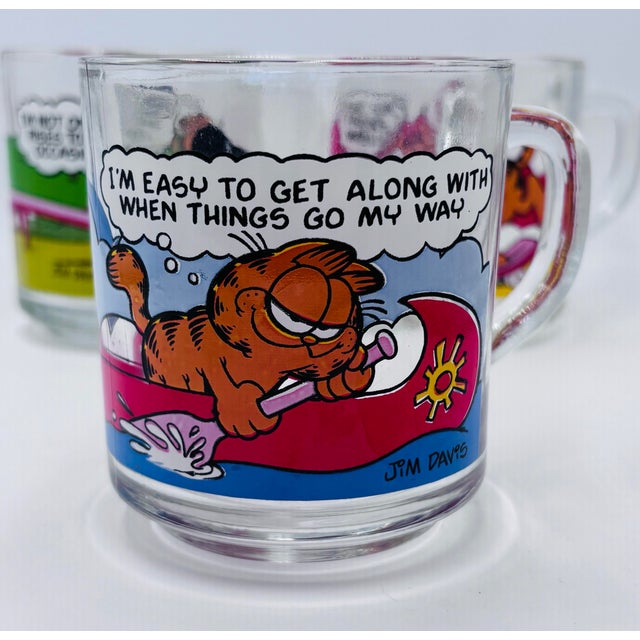 1970s Jim Davis Garfield Glass Mugs - Set of 3 For Sale - Image 4 of 7