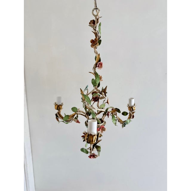 Italian Florentine Tole Chandelier, 1950s For Sale - Image 13 of 18
