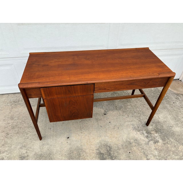 Wood Vintage Mid Century Drexel Parallel Desk by Barney Flagg For Sale - Image 7 of 10