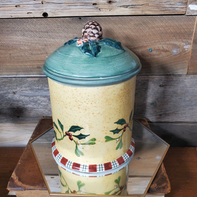 Ceramic 1980s Lenox Seasons Greetings Coffee/Tea/Cookie Canister, Tartan Plaid & Birds For Sale - Image 7 of 8