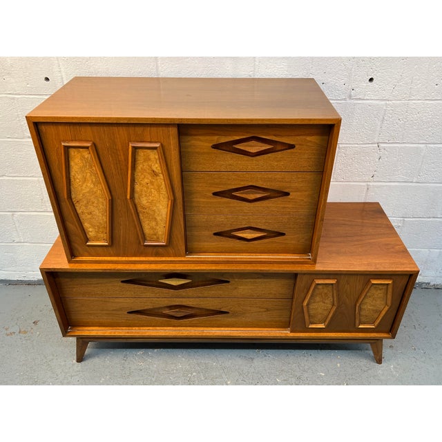 Mid-Century Modern Mid-Century Two Piece Walnut and Burl Diamond Front High-Boy Dresser For Sale - Image 3 of 18
