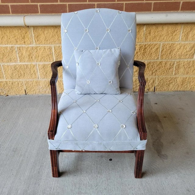 Baker Furniture Company Vintage Light Blue Designer Fabric Martha Wahington Chippendale Chair With Pillow For Sale - Image 4 of 8