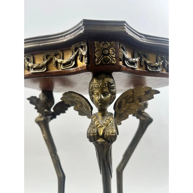 French Empire Louis XV Style Winged Angels Bronze Inlaid Gueridon Pedestal Table For Sale - Image 13 of 14