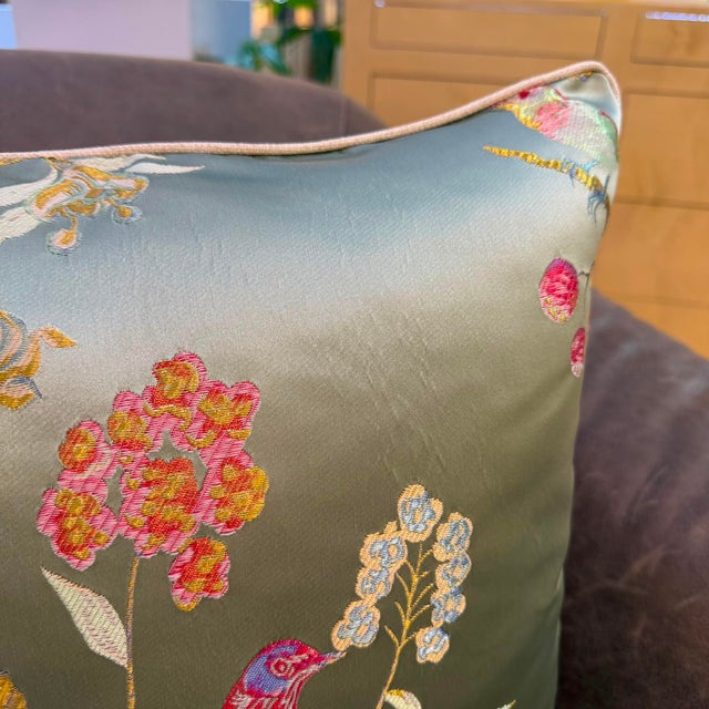2020s Chinoiserie Bird Cushion Cover With Cream Piping For Sale - Image 5 of 14