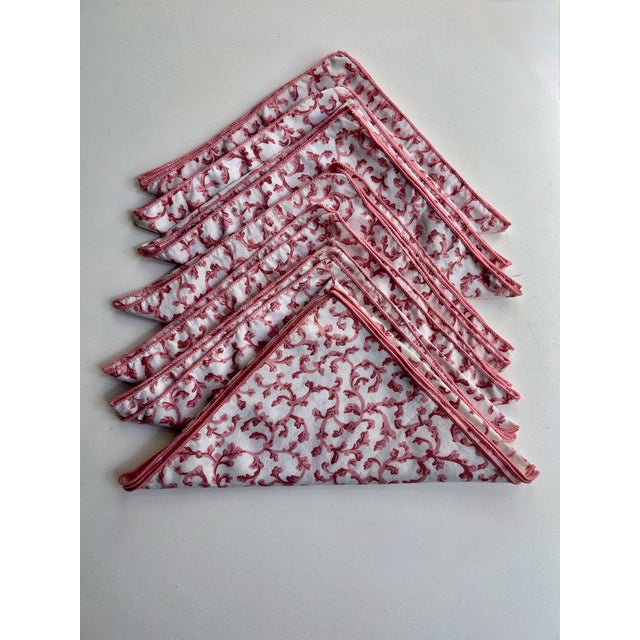 1980s Croscill White & Pink Scrollwork Dinner Napkins - Set of 7 For Sale In New York - Image 6 of 17