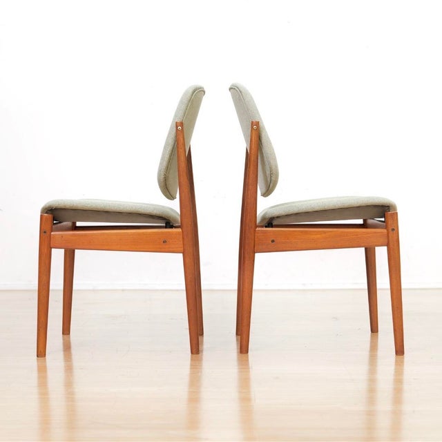 1960s 1960s Set of Six Danish Modern Model 203 Dining Chairs Arne Vodder for France & Son For Sale - Image 5 of 15
