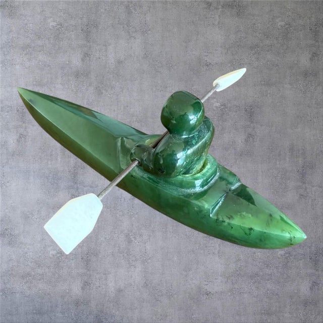 Vintage Inuit Jade Carving Hunter in Kayak Sculpture Hand Carved Canada Art 5" For Sale In Los Angeles - Image 6 of 9