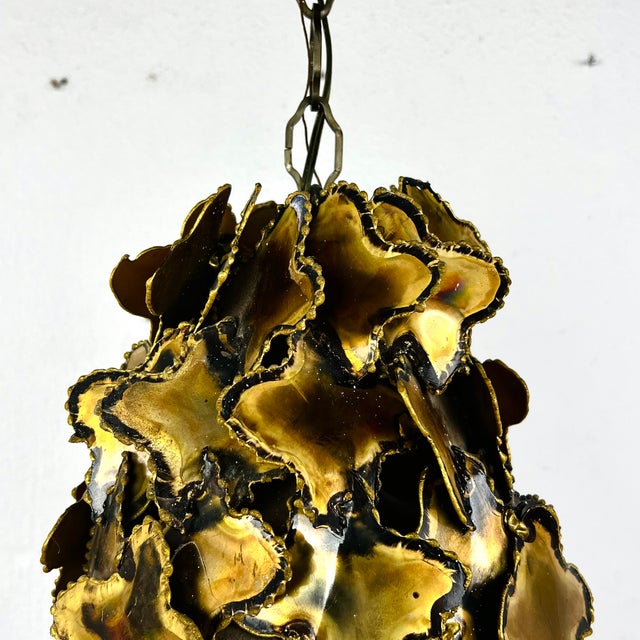 1970s Torch Cut Brass Brutalist Chandelier by Tom Greene for Feldman For Sale - Image 13 of 15