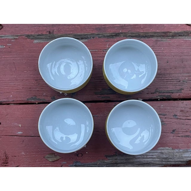 Vintage MCM Footed Sherbet Dish Set of 4 | Yellow and White Ice Cream Dessert Bowls For Sale - Image 4 of 7