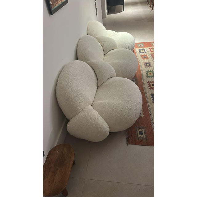Pierre Paulin Gubi Pacha 3-Seater Sofa With Armrests in Karakorum Ivory Bouclé by Pierre Paulin For Sale - Image 4 of 4
