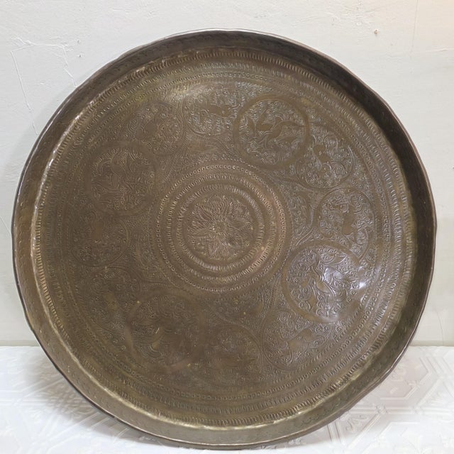 1900s Antique Indian Brass Tray Large 19 Inch Engraved Benares Coffee Table Charger For Sale - Image 6 of 12