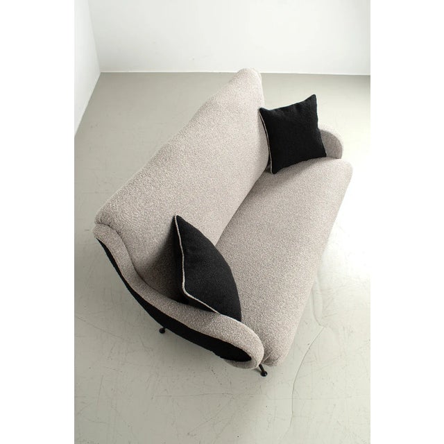 Beige Boucle Sofa, 1950s For Sale - Image 11 of 12