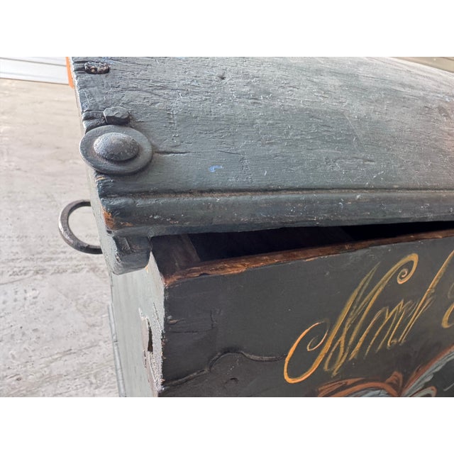 Early 19th Century Swedish Painted Marriage Trunk From 1832 For Sale - Image 11 of 12