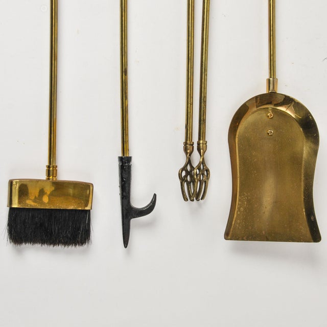 Mid 20th Century Mid 20th Century Solid Brass Seashell Handle Fireplace Tool Set With Scallop Shell Base Stand For Sale - Image 5 of 15