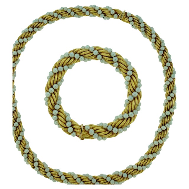Metal Bucherer Two-Piece Necklace and Bracelet Set in 18 Karat Yellow Gold and Pearls For Sale - Image 7 of 8