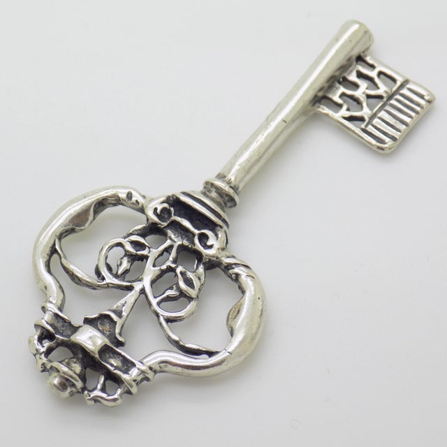 Metal Vintage Italian Handmade Silver Key Figurine, Tuscany, Italy, 1980s For Sale - Image 7 of 13