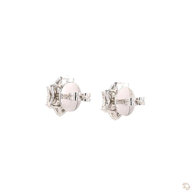 Early 21st Century 0.54 Carat Diamond Gold Earrings, Pair For Sale - Image 5 of 9