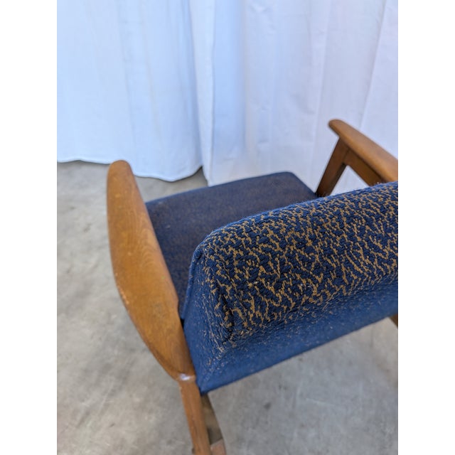 Mid-Century Modern Royal Blue Lounge Chair, 1970s For Sale - Image 13 of 18