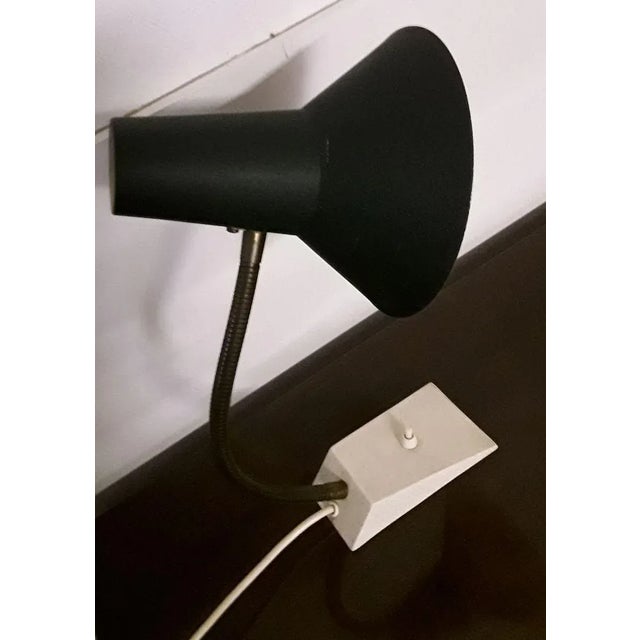 1960s Adjustable Table Lamp With Creamy White Painted Iron Base, 1960s For Sale - Image 5 of 6