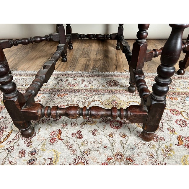Antique English William & Mary Walnut One Drawer Gateleg Dining Table C. Early 18th Century For Sale - Image 11 of 13
