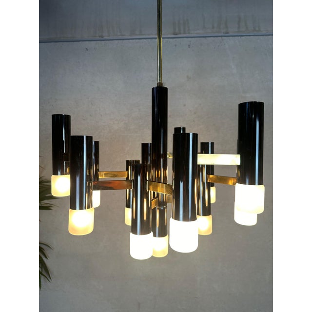 Hollywood Regency Vintage Black and Gilt Hexagon Chandelier from Boulanger, 1970s For Sale - Image 3 of 11