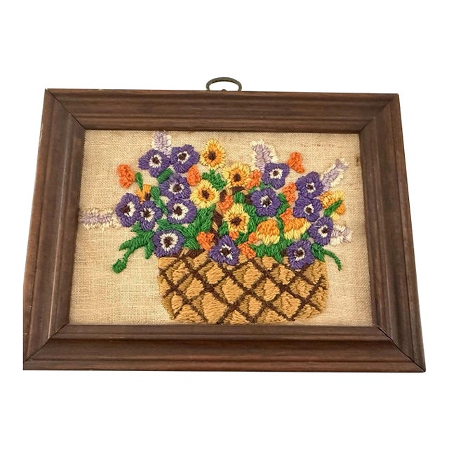 Vintage Floral Crewel Embroidery Wall Hanging, Wood Frame, 8.5" X 6.5" For Sale
