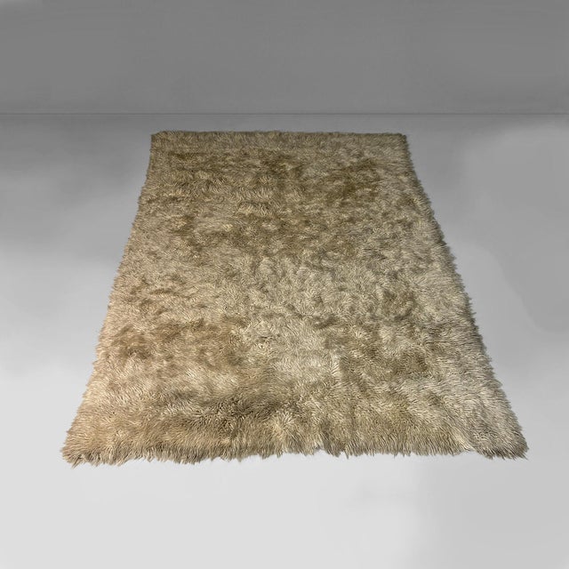 Beige Italian Modern Long-Pile Rug in Cream White, 1970s For Sale - Image 8 of 8