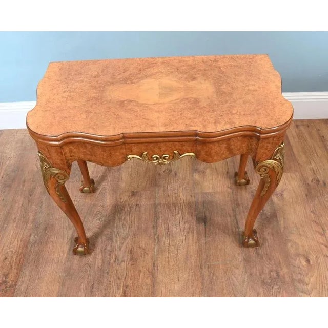 Queen Anne Games Table Console in Walnut from Epstein and Co., 1890s For Sale - Image 3 of 11