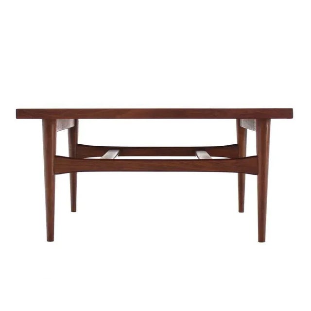 Mid-Century Modern Mid-Century Modern Square Coffee Table For Sale - Image 3 of 8