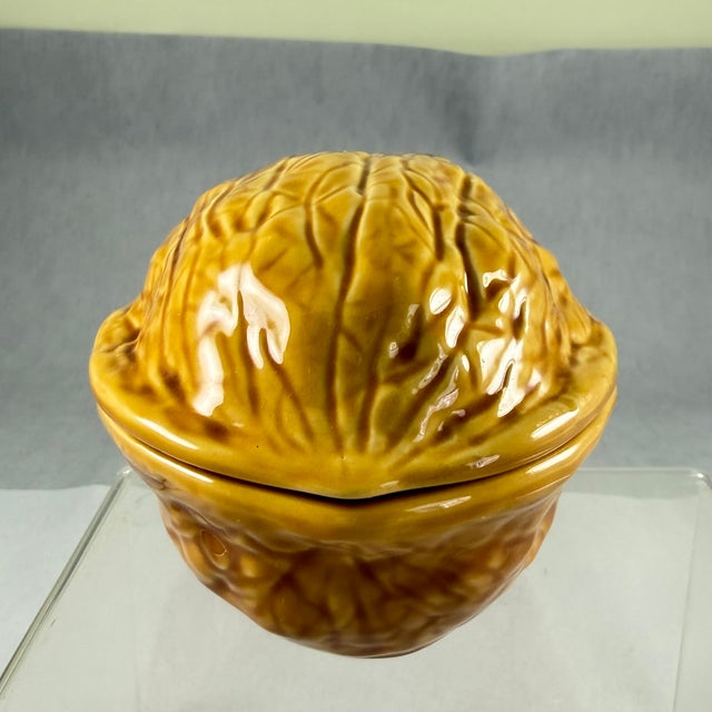 1940s Vintage French Faïence Trompe L’oeil ‘Walnut’ Covered Box For Sale - Image 5 of 13