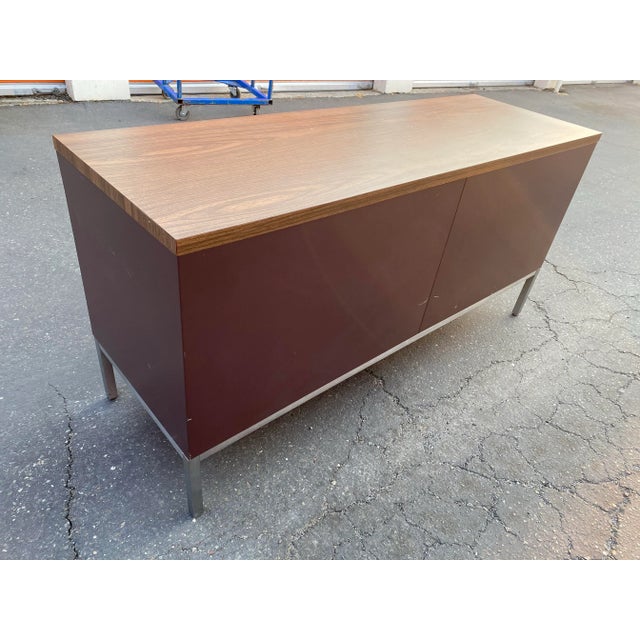 1980s 1980s Steelcase Industrial Vintage Mid Century Modern Metal Credenza Cabinet For Sale - Image 5 of 12