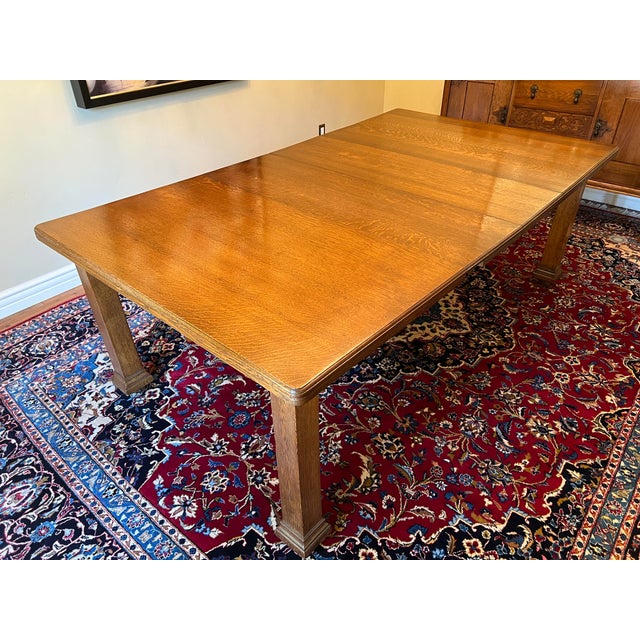 English Expanding Wind Out Dining Table With Joseph Fitter Screw Expander (Late 19th Century) & 5 Chairs For Sale - Image 4 of 15