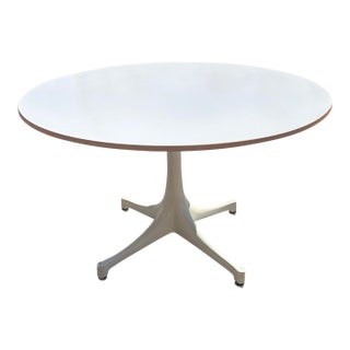 Knoll Round Side Table For Sale