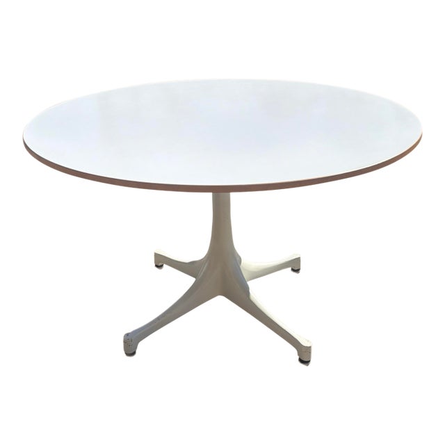 Knoll Round Side Table For Sale