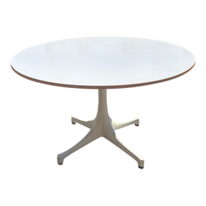 Knoll Round Side Table
