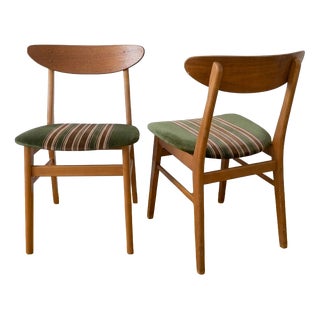 Vintage Danish Model 210 Chairs in Velvet from Farstrup Møbler, 1950, Set of 2 For Sale