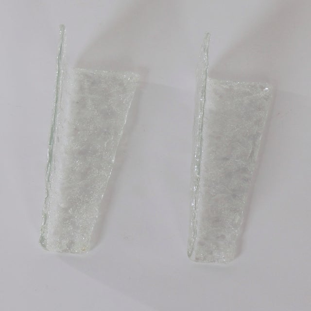 Wall Lamps in Brass & Relief Glass from Hillebrand Leuchten, 1960s, Set of 2 For Sale - Image 6 of 12