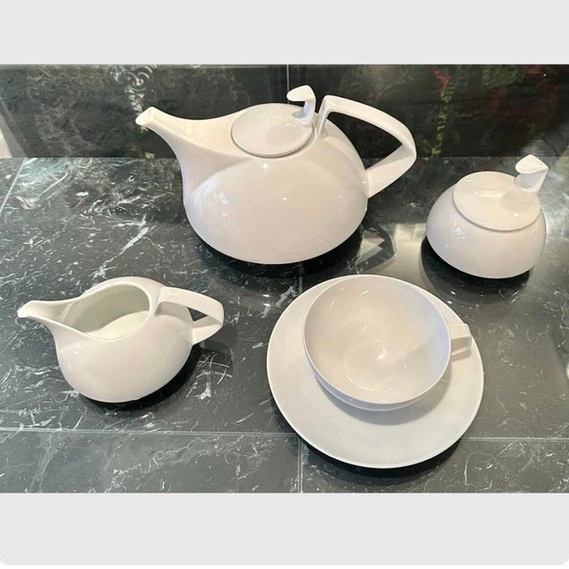 Mid-Century Modern Vintage 1980s Rosenthal Tac Tea Set Walter Gropius Bauhaus White Porcelain Teapot Cups Saucers - 22 pcs For Sale - Image 3 of 10