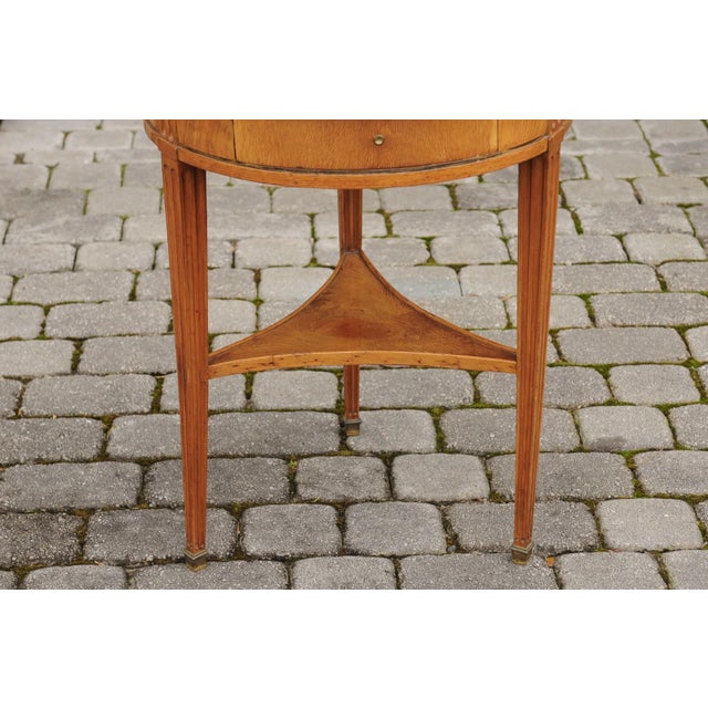 Brown French Napoleon III 1860s Walnut Guéridon Side Table with Radiating Veneer For Sale - Image 8 of 12