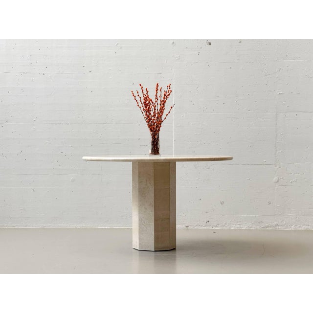Round Table in Travertine, Italy, 1970s For Sale - Image 3 of 16