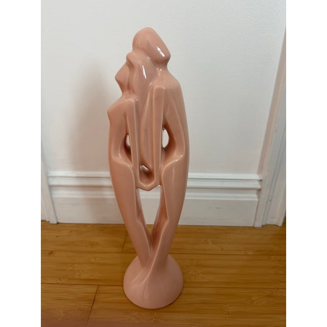 Mid-Century Modern 1980s Haeger Man and Woman Postmodern Ceramic Light Pink Sculpture For Sale - Image 3 of 5