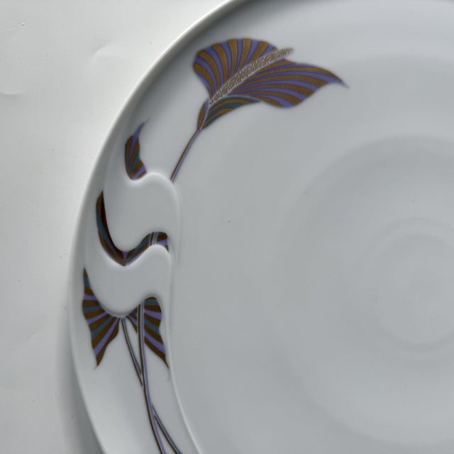 Asimmetria Goldblume Cake Plate by Björn Wiinblad for Rosenthal, 1992 For Sale - Image 6 of 7