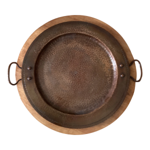 Antique Hammered Copper Two-Handled Tray by Roycroft Arts & Crafts, Roycroft Inn at East Aurora, Circa 1900s