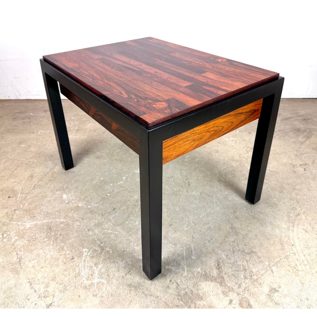Mid Century Modern Rosewood and Ebonized Wood Side Table by Founders Furniture For Sale - Image 11 of 12