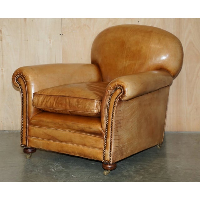 Victorian Comfortable Pair of Antique Chesterfield Victorian Brown Leather Club Armchairs For Sale - Image 3 of 17
