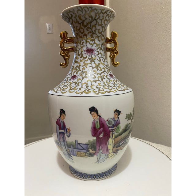 Chinese A Chinese Famille Rose Porcelain Vase Possibly Depicting the Eight Immortals. For Sale - Image 3 of 8