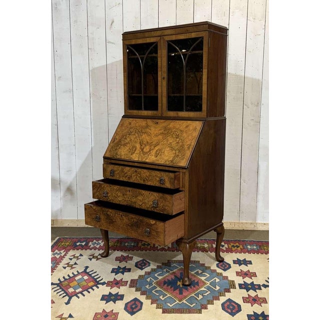 English Writing Desk in Walnut Burl, 1930s For Sale - Image 5 of 18