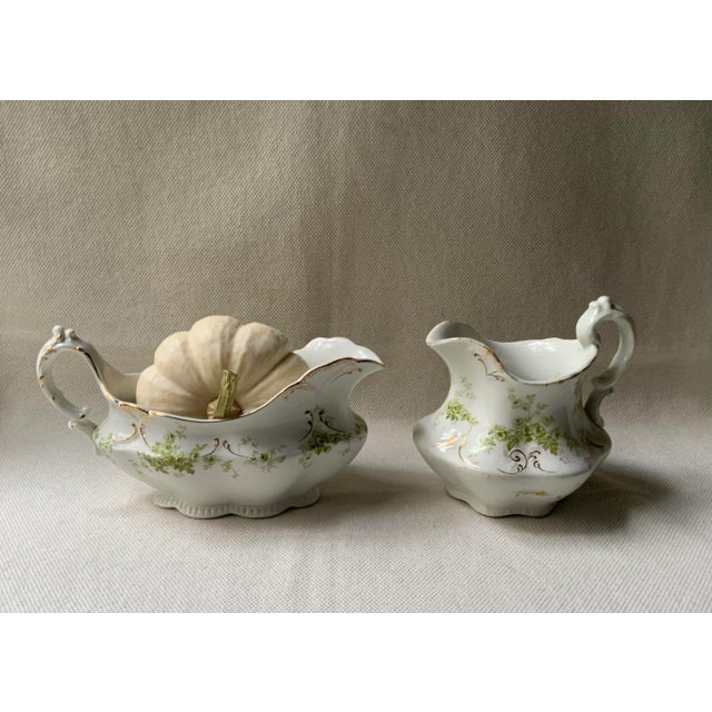 English 1920s Alfred Meakin English Country House Milk Jug & Sauce Boat For Sale - Image 3 of 18