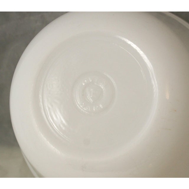 1950s Mid Century Modern Rodney Kent Starline Atomic Round Lidded Casserole Serving Bowl For Sale - Image 9 of 9